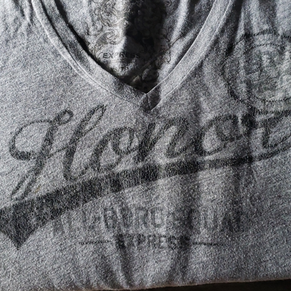 Unique bundle of Crossfit shirts (6) tanktop (1) - Picture 6 of 9